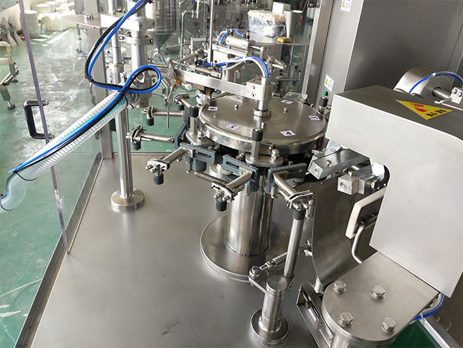 星火給袋式包裝機械設備細節(jié)展示